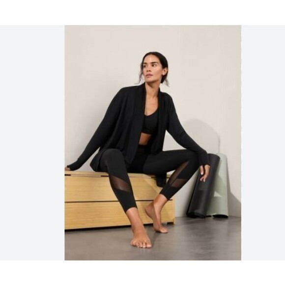 Athleta Pranayama Restore Wrap Cardigan Medium Lounge Neutral Athleisure *flaw - Picture 1 of 14